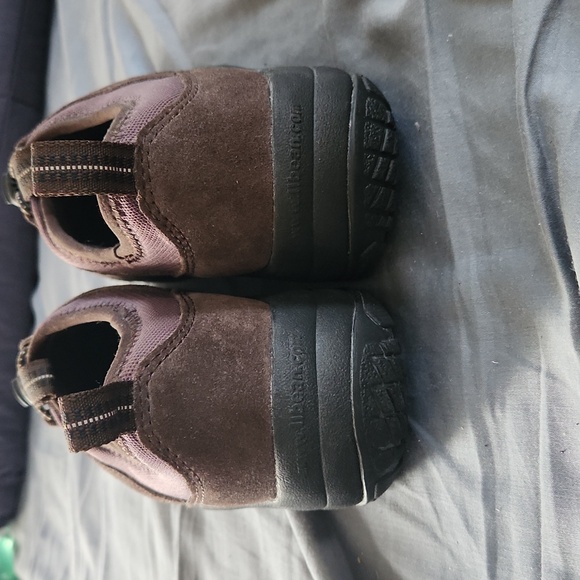 L.L. Bean shoes - Picture 4 of 9